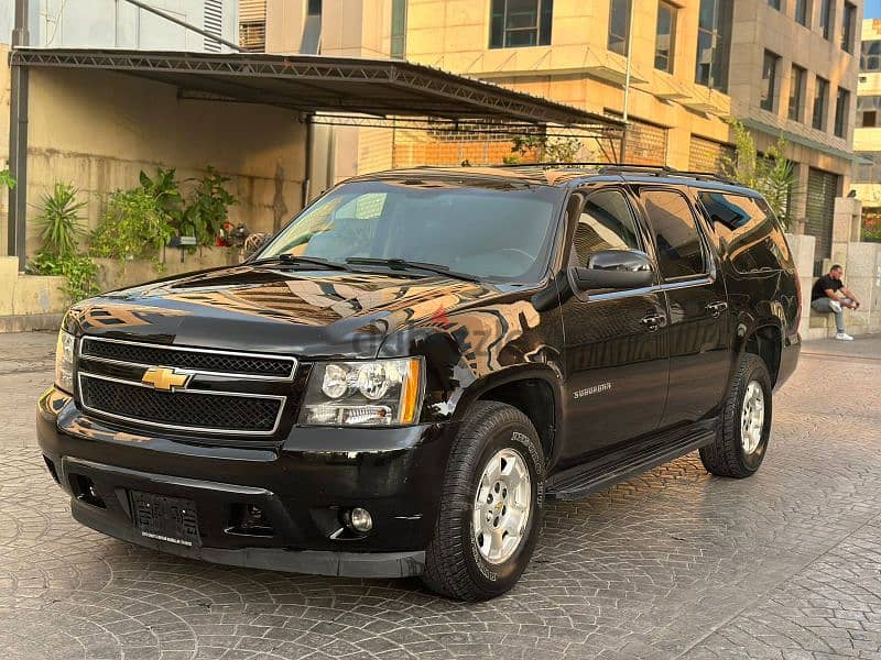 Chevrolet Suburban 2012 2