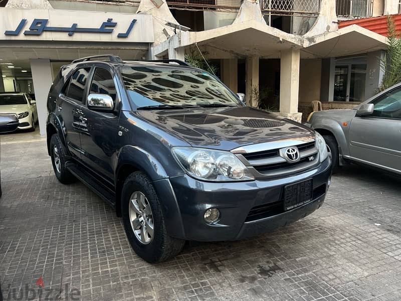 Toyota Fortuner 2008 2