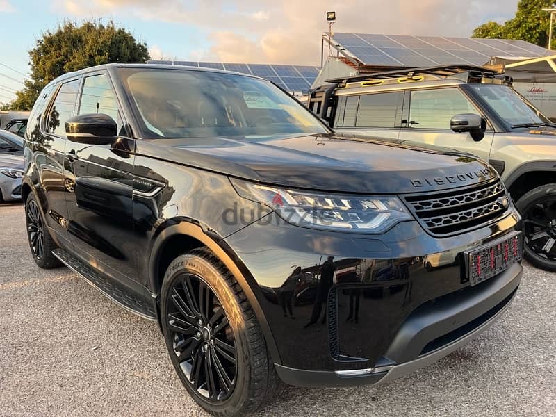 Land Rover Discovery 2017 1