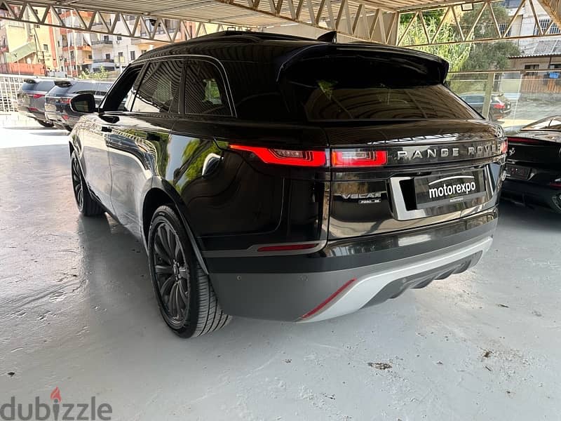 Land Rover Velar 2018 P 250 SE Dynamic R 18