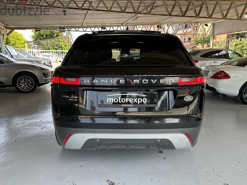 Land Rover Velar 2018 P 250 SE Dynamic R 19