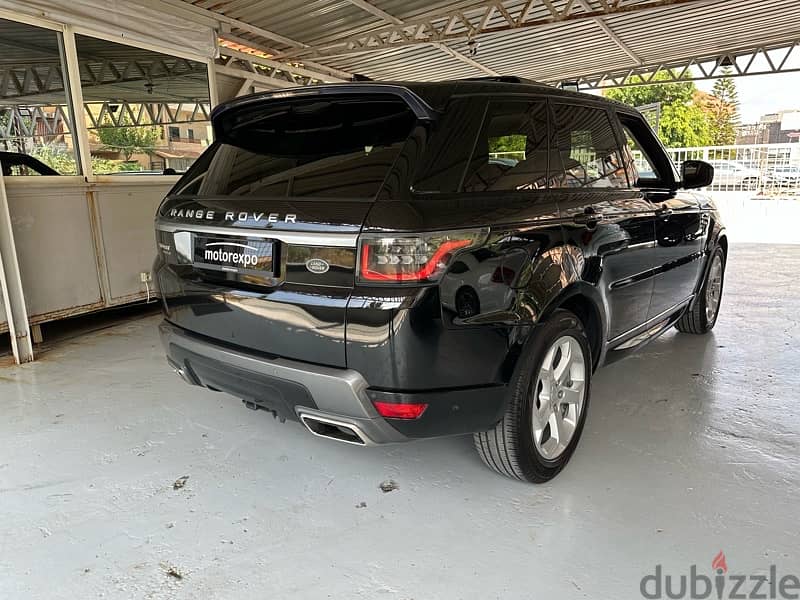 Range Rover Sport 2018 HSE V6 Fully Loaded 13