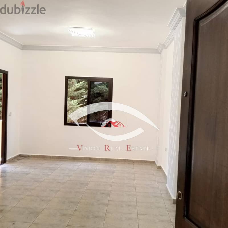 Appartment for sale in barja شقة للبيع في برجا 5