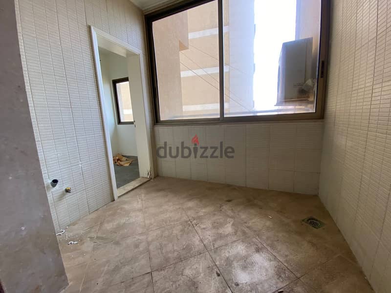 Apartment For Sale In Rawche شقة للبيع في الروشة 6