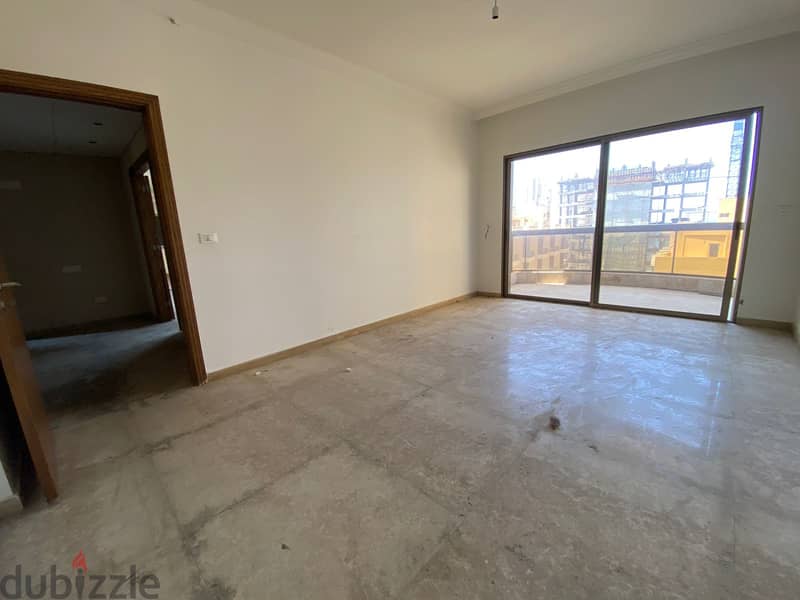 Apartment For Sale In Rawche شقة للبيع في الروشة 8