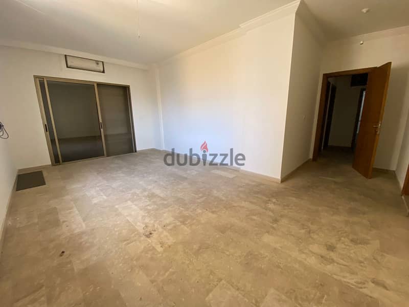 Apartment For Sale In Rawche شقة للبيع في الروشة 11