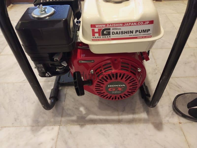 Water pump, gas powered 2