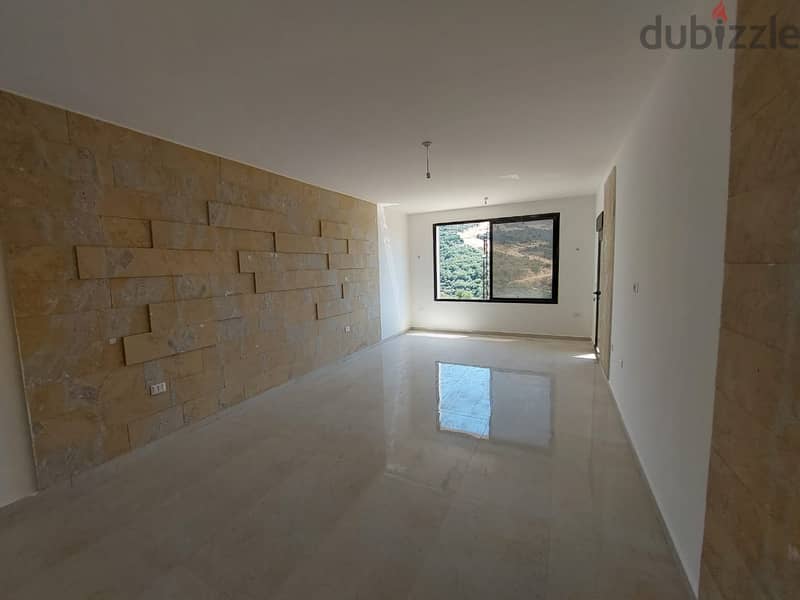 RWB108RH - Apartment for sale in Batroun 3