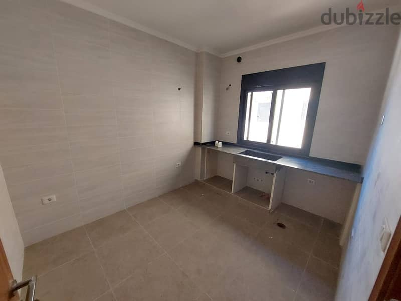 RWB108RH - Apartment for sale in Batroun 4