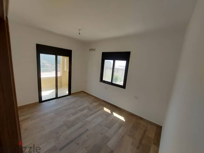 RWB108RH - Apartment for sale in Batroun 7