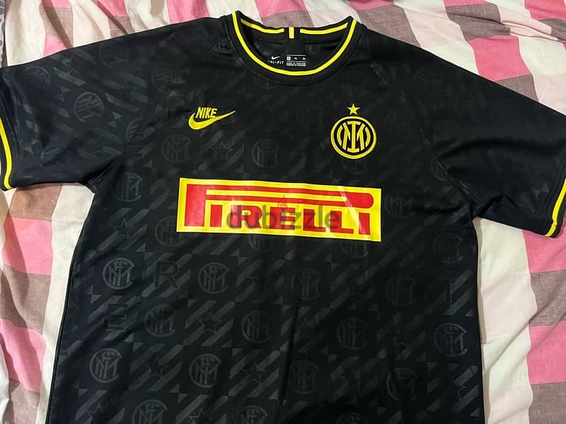 inter milan 19/20  Ronaldo 9 pirelli Limited Edition printed 3