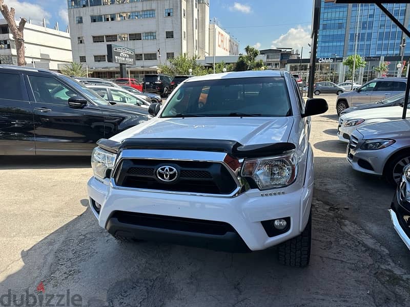 Toyota Tacoma 2015 California like new very clean 0