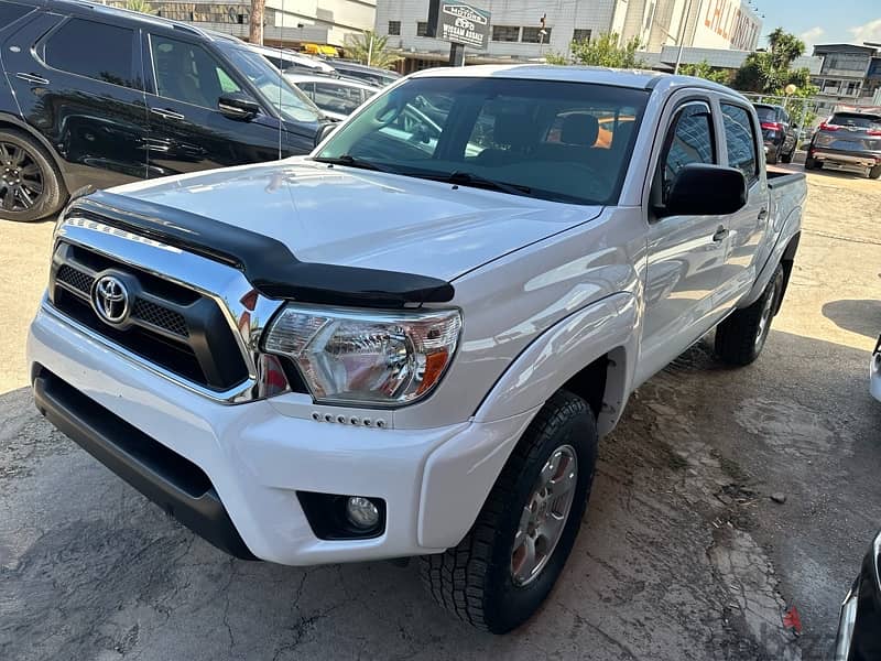 Toyota Tacoma 2015 California like new very clean 3