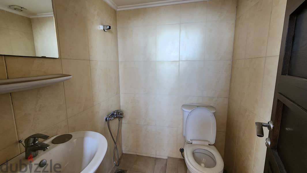 Apartment for sale in Baabda شقة للبيع في بعبدا 7