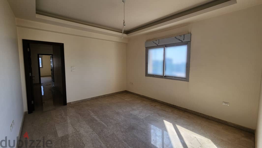 Apartment for sale in Baabda شقة للبيع في بعبدا 9