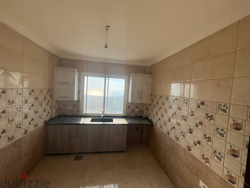 Apartment for sale in Bchamoun شقة للبيع في بشامون 8