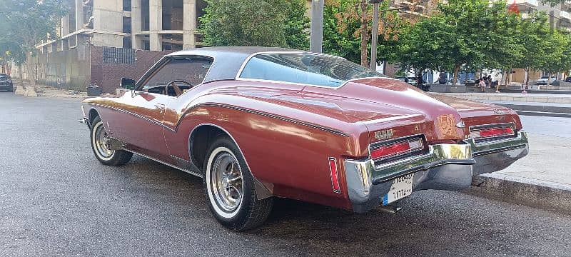 Buick Riviera 1972 4