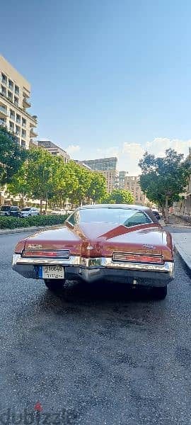 Buick Riviera 1972 5