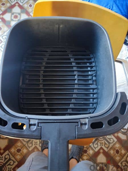 Air fryer and grill 2 in 1 1