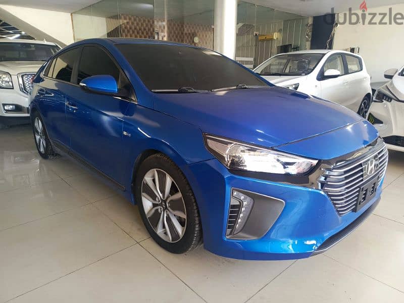 Hyundai Ioniq Hybrid 2017 3