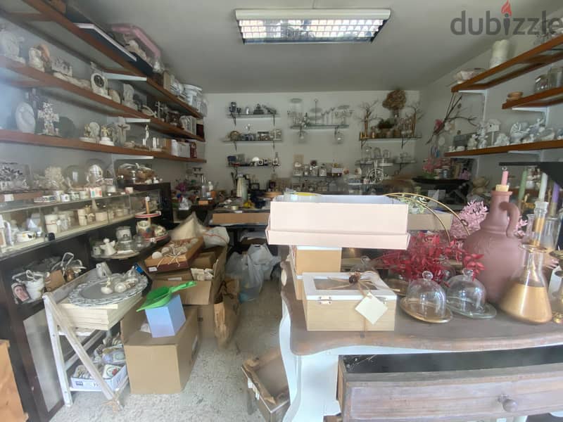 Shop for rent in Antelias محل للايجار في انطلياس 0