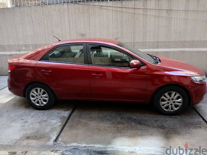 Kia Cerato 2011 4