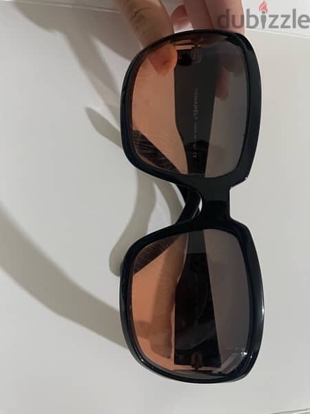 CHANEL SUNGLASSES. 3