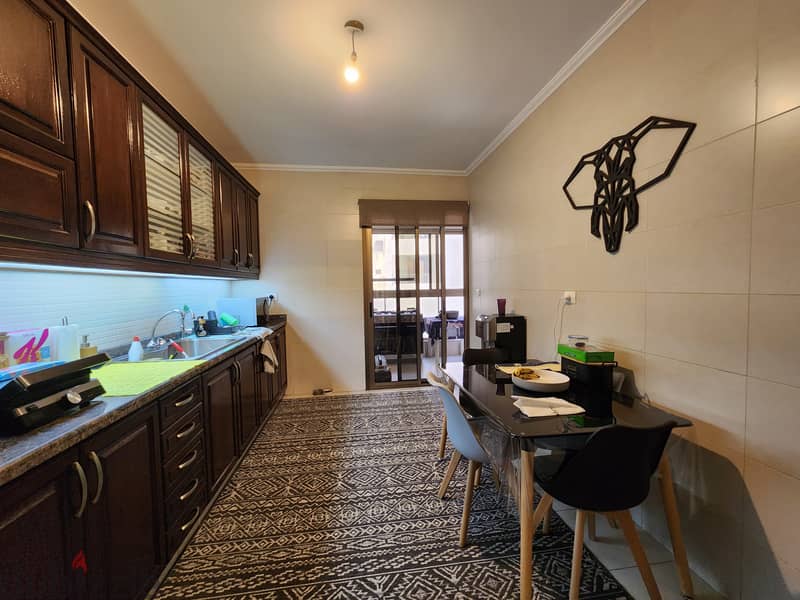 Luxury apartment in heart of Ain Al Mreyseh - Quite area - Near Sea 4