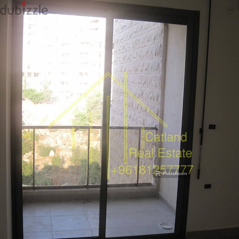 Apartment for sale in Bchamoun شقة للبيع في بشامون 7