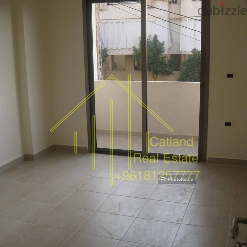 Apartment for sale in Bchamoun شقة للبيع في بشامون 8