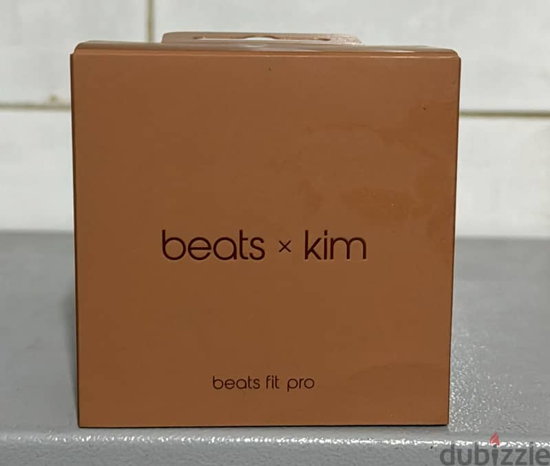 Beats Fit Pro Dune (kim collection) original & best price 0