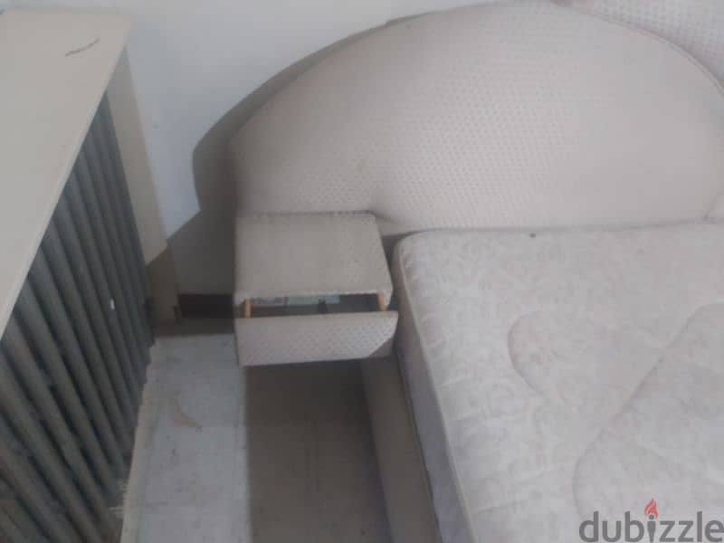 للبيع Bedroom for sale 2