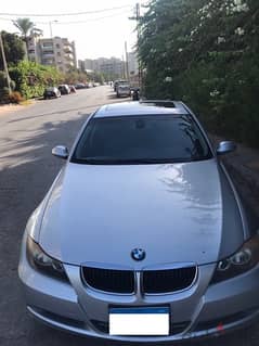 A Super clean BMW  3-Series 2008 0