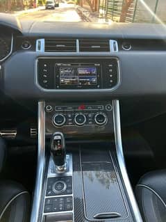 Land Rover Range Rover SVR 2016 0