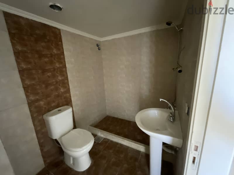 RWB204AH - Apartment for rent in Hboub Jbeil 6