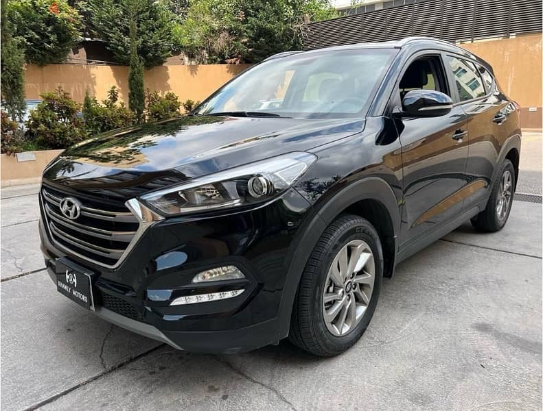 Hyundai Tucson 2.4L one owner 90k kms 1