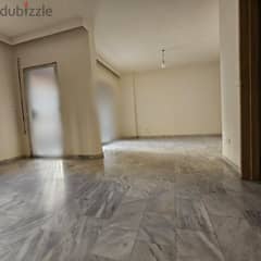 RA24-3620 Charming Apartment 140m² in Mar Elias for Rent, $ 625 cash