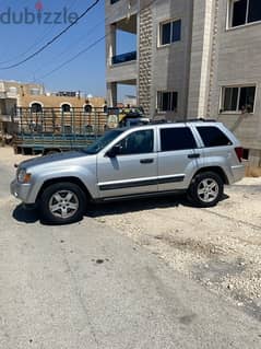 Jeep Cherokee 2005 0