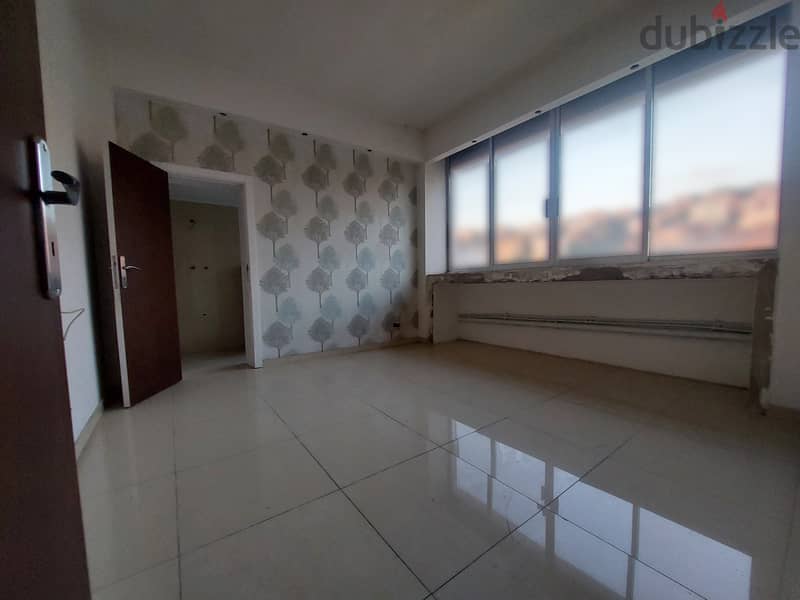 Floor for rent in Antelias طابق للايجار في انطلياس 2