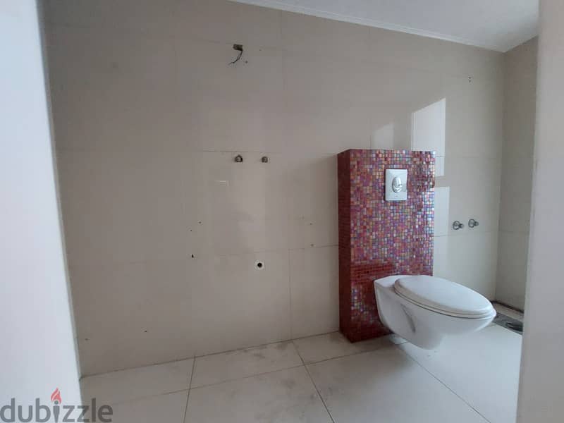 Floor for rent in Antelias طابق للايجار في انطلياس 12