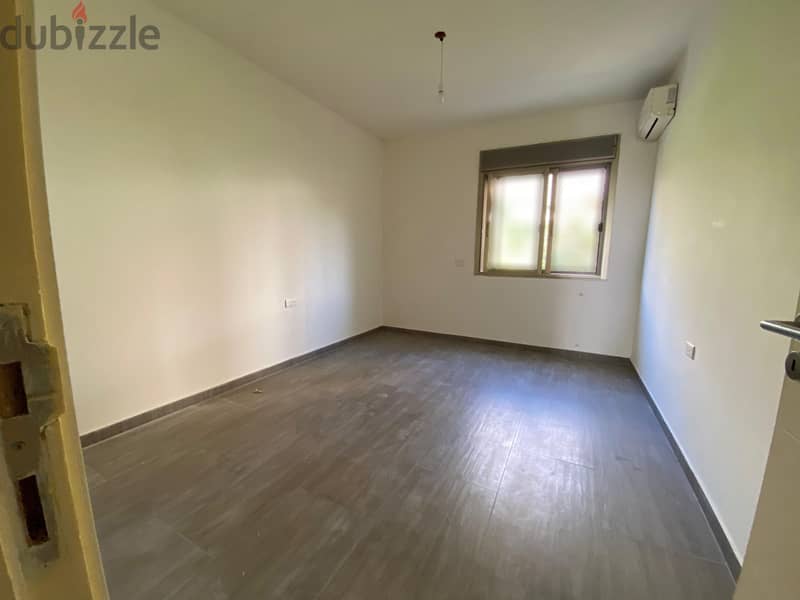 Apartment for sale in Dbayeh شقة للبيع في ضبية 4