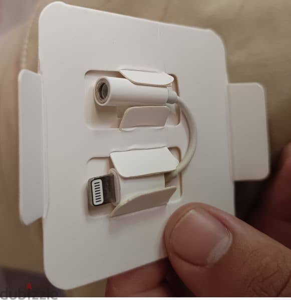 Lightning to Headphone Jack Adapter 2