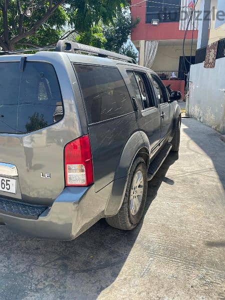 Nissan Pathfinder 2006 5