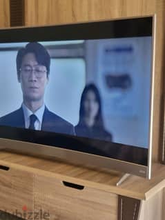 TCL curve smart TV