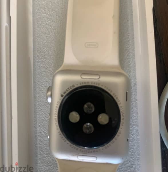 apple watch sport like new with box and charge orifinal 65$ 4