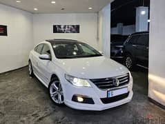 2011 V. W Passat CC Premium White/Black Panoramic 1 Owner Like New