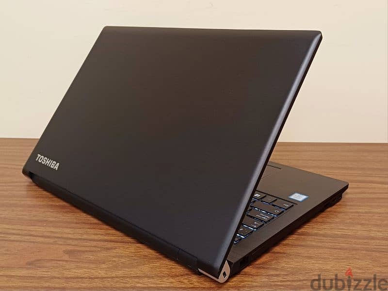 TOSHIBA I7 GEN 8 - 16 RAM - 15.6" FHD - FULL OPTION 6