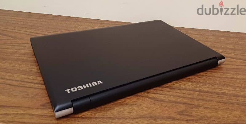 TOSHIBA I7 GEN 8 - 16 RAM - 15.6" FHD - FULL OPTION 14