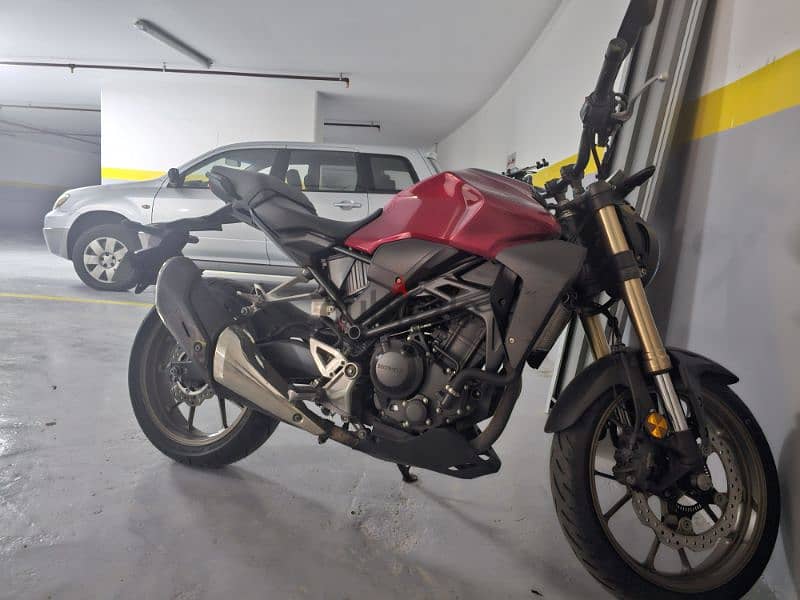 Honda CB300R 2019 1 owner 2