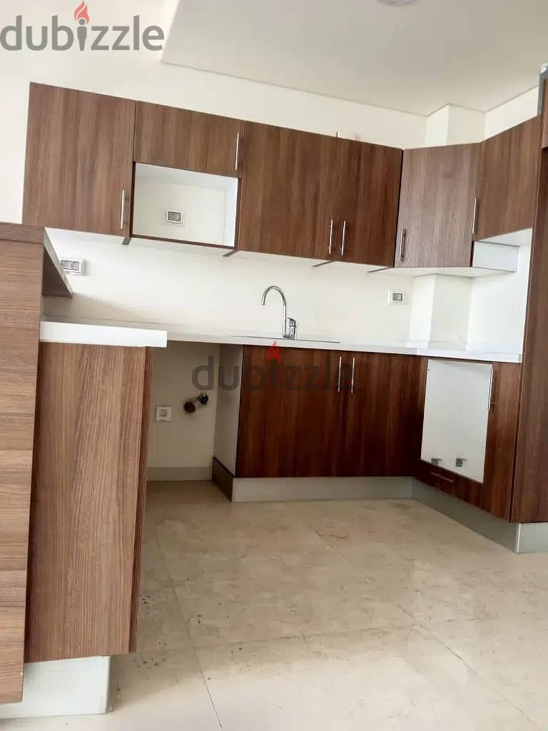 PRIME LOCATION APARTMENT FOR SALE IN ACHRAFIEH 6